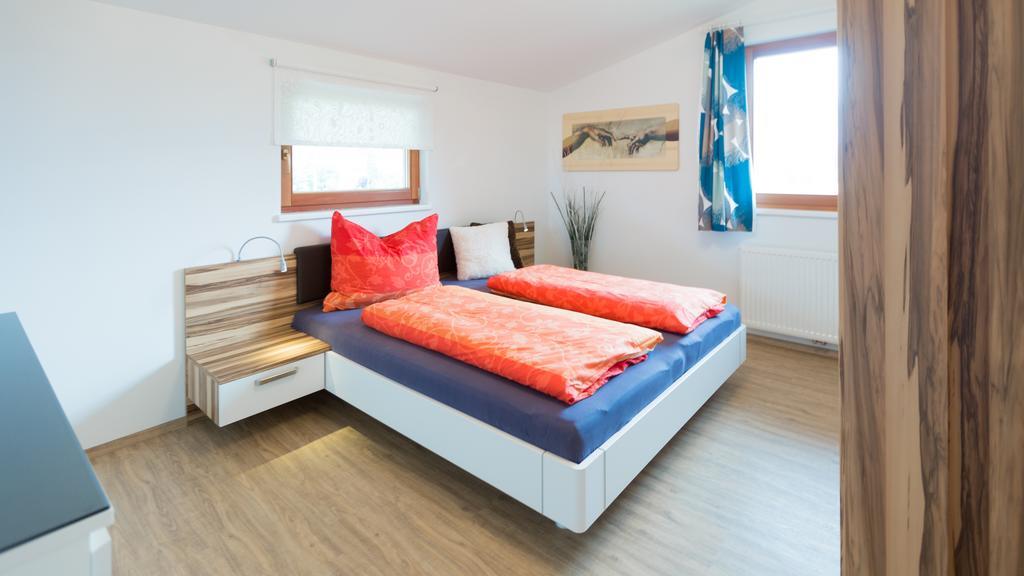 Merlin Lienz Habitación foto