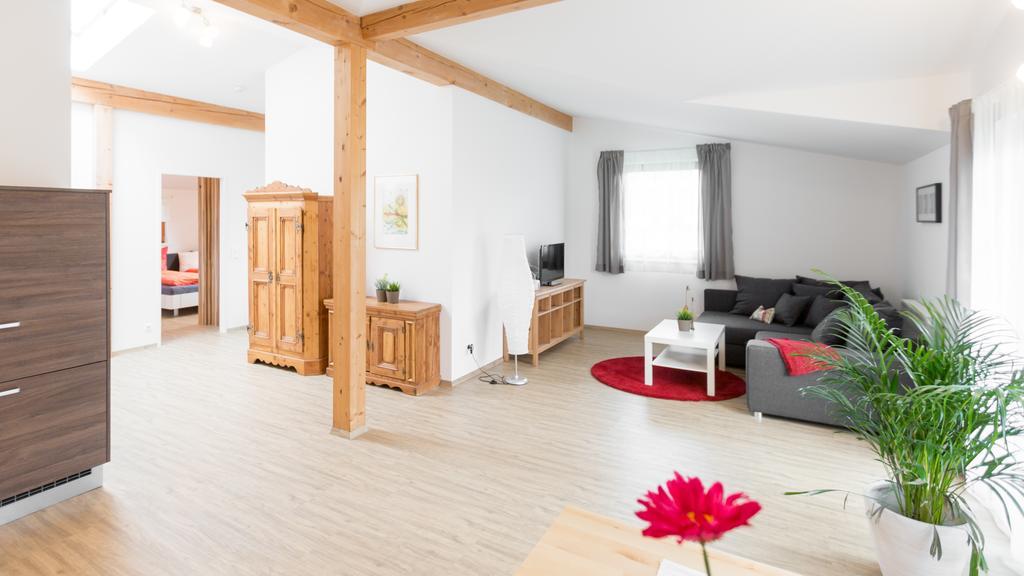 Merlin Lienz Habitación foto